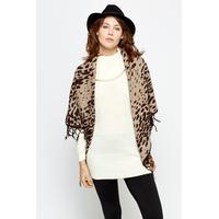 contrast print open poncho