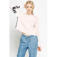 contrast letter print sleeve cropped jumper