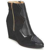 C.Petula ZIGGY women\'s Low Ankle Boots in black