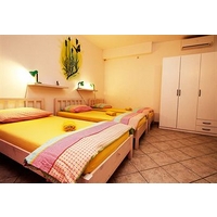 croparadise hostel apartments