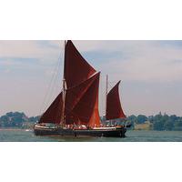 cruise on river orwell for two on a thames sailing barge in suffolk