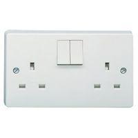 Crabtree 13A White Switched Socket