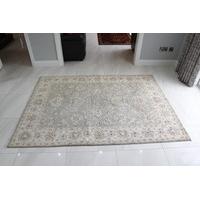 Cream Floral Farhan Oriental Rug