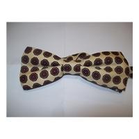Cream Patterned Silk Bow Tie