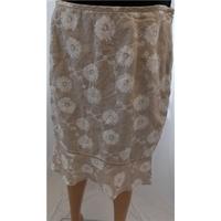 Crew Clothing Co. Size 12 Beige and White Floral Print Linen Skirt