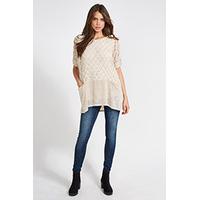 cream diamond pattern long sleeved top