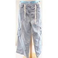 Crop Jeans, pale blue denim, size 12