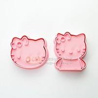 Cute Cartoon Animal 3D Biscuit Mold Hello Kitty Cookie Cutters and Stamps