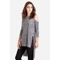 CUT OUT SHOULDER MARL STEP HEM