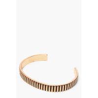 Cuff Bracelet - gold