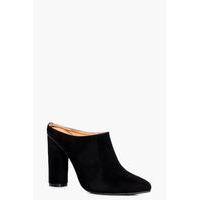 Cylinder Heel Closed Toe Mule - black