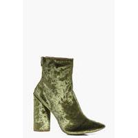 cylinder velvet sock boot emerald