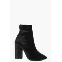 cylinder velvet sock boot black