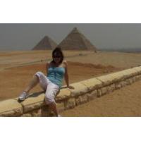 Day-Tour to Giza pyramids with Camel riding Plus Egyptian Museum From Cairo