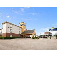 Days Inn & Suites Dallas