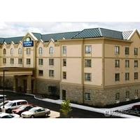 DAYS INN AND SUITES COLLINGWOOD