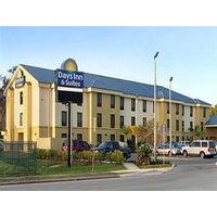 Days Inn Suites Lakeland