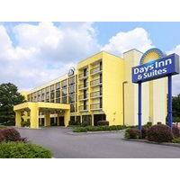 Days Inn and Suites SE Columbia Ft Jackson