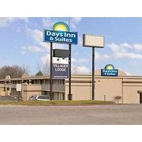 Days Inn and Suites Dayton North