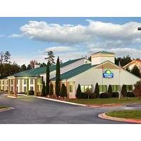Days Inn & Suites Atlanta NE/ Technology Park