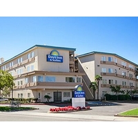 Days Inn and Suites - Rancho Cordova