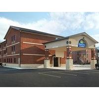 days inn and suites jeffersonville in