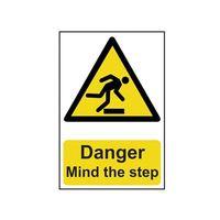 danger mind the step pvc 200 x 300mm