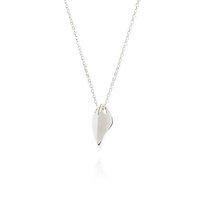 daisy native spirit silver beak necklace