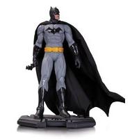 DC Collectibles Comics Icons: Batman Statue, 1:6 Scale by DC Collectibles