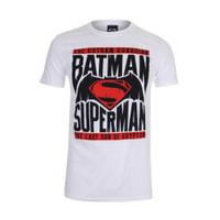 DC Comics Men\'s Batman v Superman Gotham Guardian T-Shirt - White - XL