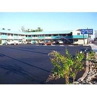 Deluxe Inn