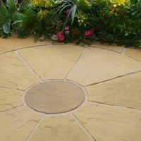 Deco-Pak Oxford Antique Buff Circle with Squaring Off Paving Kit 1.8m