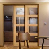 Deanta Twin Telescopic Pocket Coventry Shaker Style Oak Veneer Doors - Clear Safety Glass - Unfinished