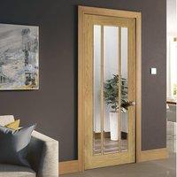 Deanta Norwich Real American Oak Veneer Door with Clear Bevelled Safety Glass, Unfinished
