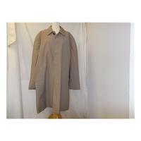 Dehavilland, BNWT, Size Extra Large, Brown Rain Coat