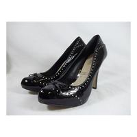 debenhams the collection size 7 black heeled shoes