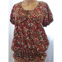 Debenhams Casual Collection Size 14 Khaki and Red Floral Blouse