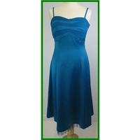 Definitions - Size: 12 - Green - Cocktail dress