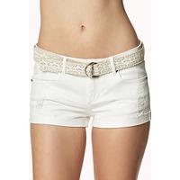 destroyed denim shorts w crocheted belt