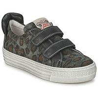 diesel jerman girlss childrens shoes trainers in grey