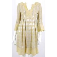 Diane von Furstenberg Size 6 Beige and Gold Silk Blend Dress