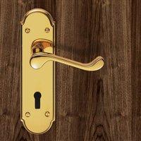 DL301 Garrick Lever Lock Door Handles