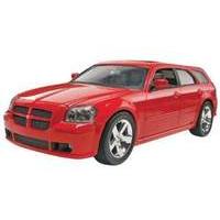 Dodge Magnum SRT8 1:25 Scale Model Kit