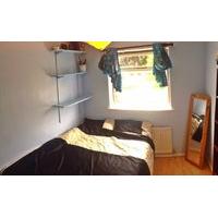 Double Room Available in Spacious House