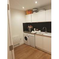 DOUBLE ROOM IN NEW BUILD FLATS £325