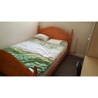 Double and Single Rooms to Rent in Stockton