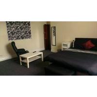 Double size room for one person in Amazing Accommodation share