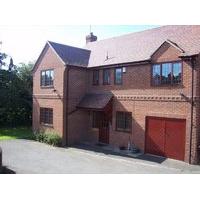 Double Room - Large Modern Detached house
