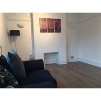 DOUBLE ROOM in a new refurbished apartment