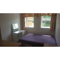 double room in easy going house